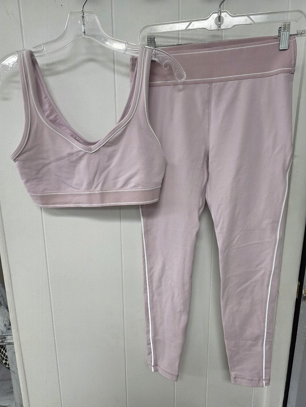 Golden Aritzia 2pc Workout Yoga Set Sz Large Sz 10 Pant